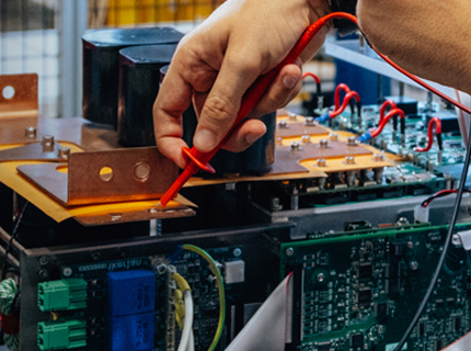 Convertidores de Electrónica de Potencia